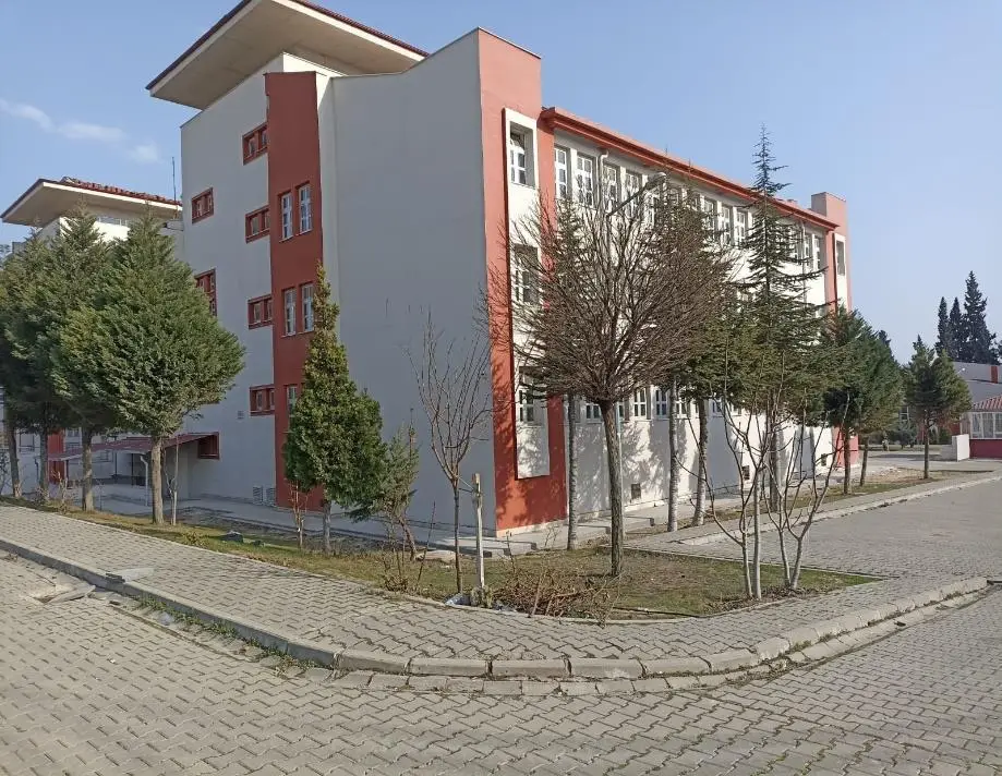 Kahramanmaraş Eğitim Kampüsü deprem sonrası saha tespiti — görsel 6